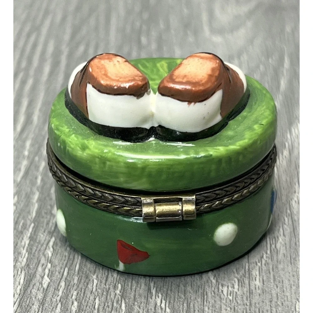 Vintage Golf Shoes on‎ Green Collectible Trinket Box Hinged Ceramic Decorative